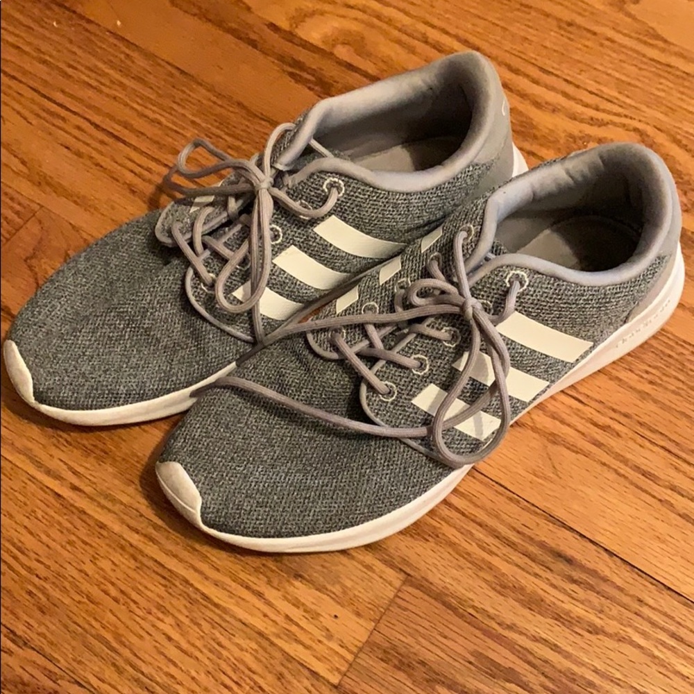 Adidas cloudfoam tennis shoes